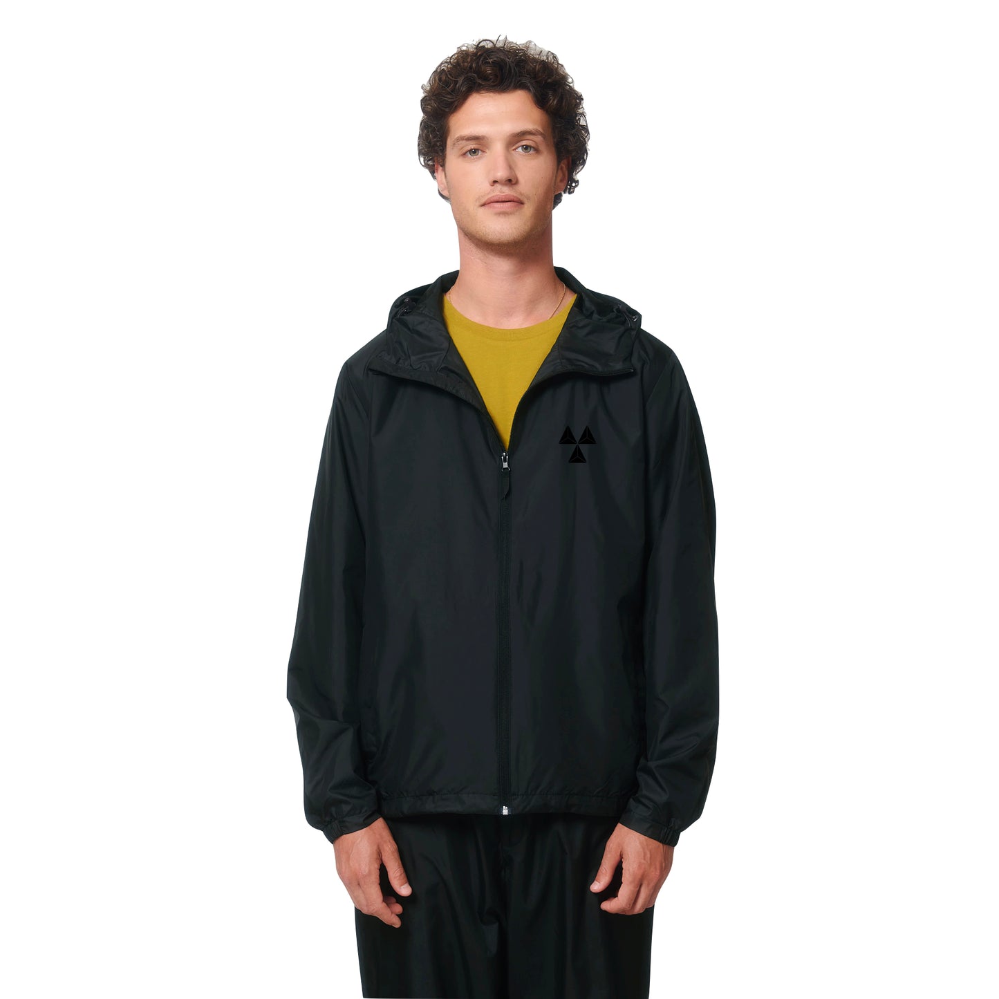 THE NORDIC CORE LIGHTWEIGHT HOODIE // Nordic Deep Black